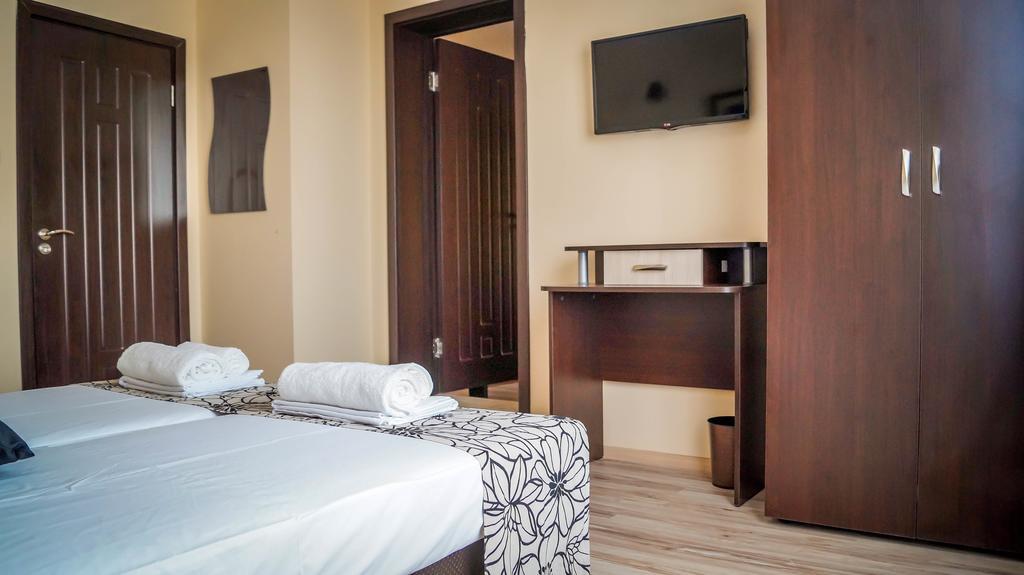 Guest House Meridi Priseltsi Extérieur photo